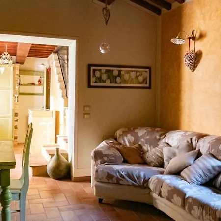아파트 Il Casale Di Fiore *